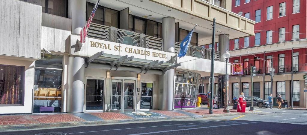Royal St. Charles Hotel ニューオーリンズ エクステリア 写真